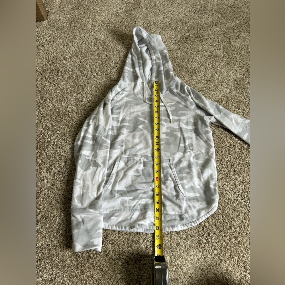 White camo woman’s hoodie